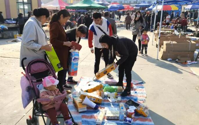 擺地攤進貨渠道怎么找貨源？實測擺攤貨源在哪來批發(fā)便宜劃算